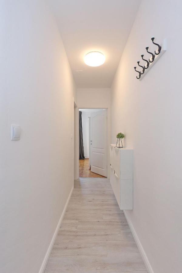 Apartment Marina Zadar Bagian luar foto